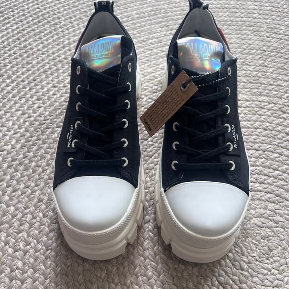 Palladium REVOLT LOW TX Sz Womens 8.5 - Picture 8 of 8